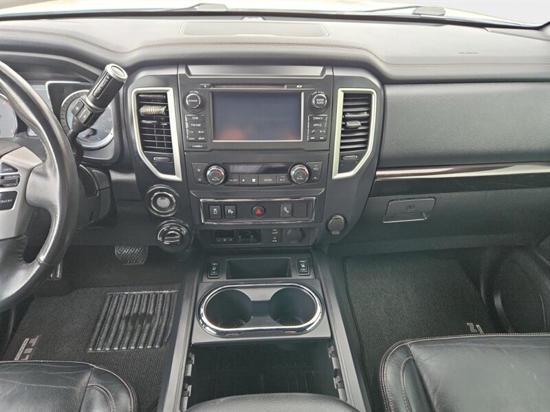 2018 Nissan Titan XD SL - Photo 11 - Reno, NV 89502