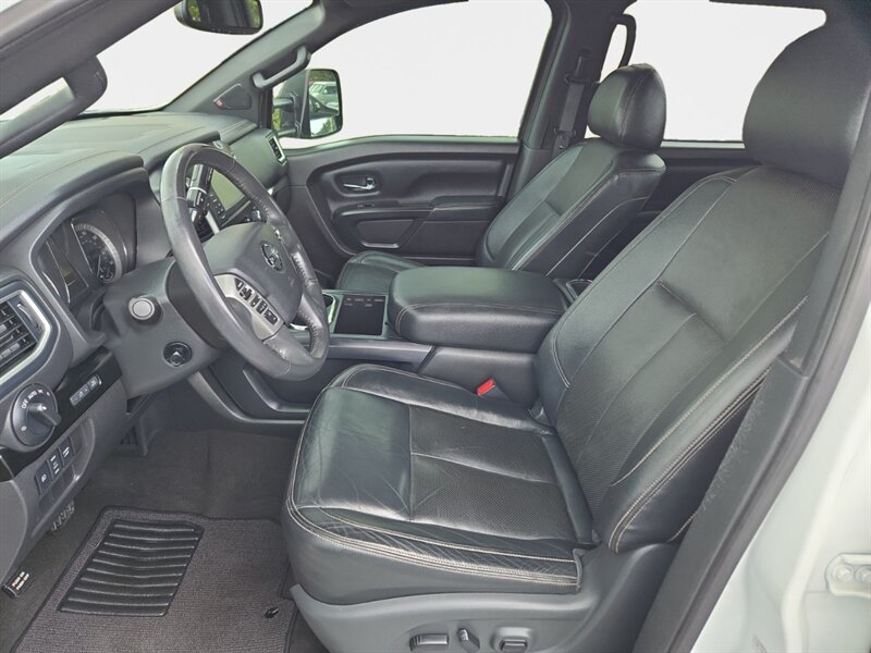 2018 Nissan Titan XD SL - Photo 9 - Reno, NV 89502