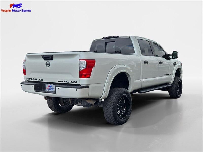 2018 Nissan Titan XD SL - Photo 5 - Reno, NV 89502