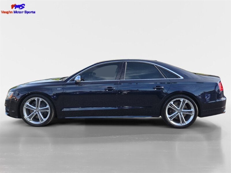 2013 Audi S8 4.0T quattro - Photo 2 - Reno, NV 89502