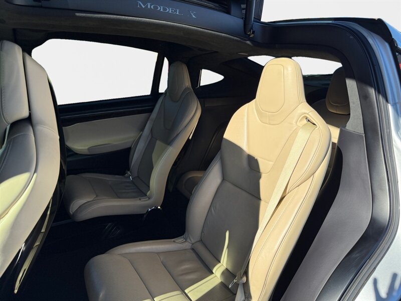 2016 Tesla Model X 90D - Photo 13 - Reno, NV 89502