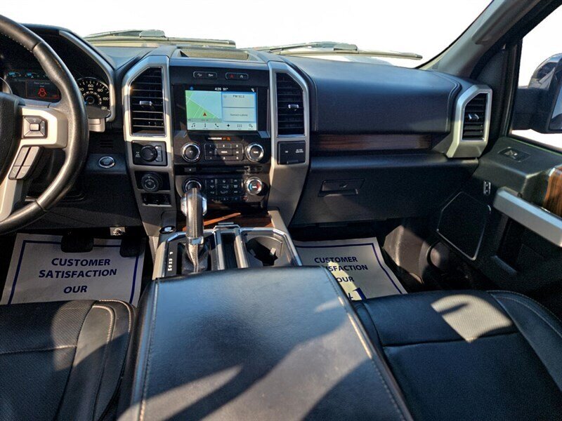 2017 Ford F-150 Lariat - Photo 11