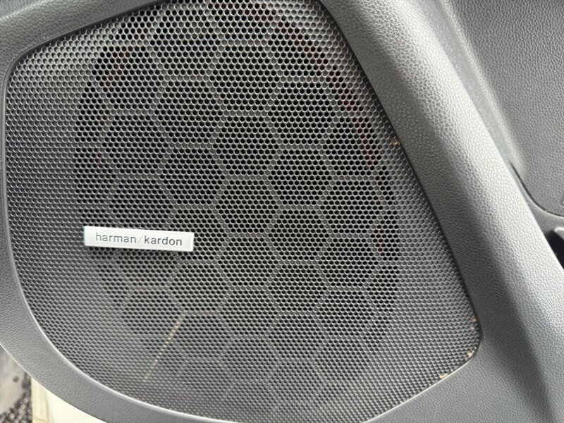 2019 Subaru Ascent Limited - Photo 16 - Reno, NV 89502