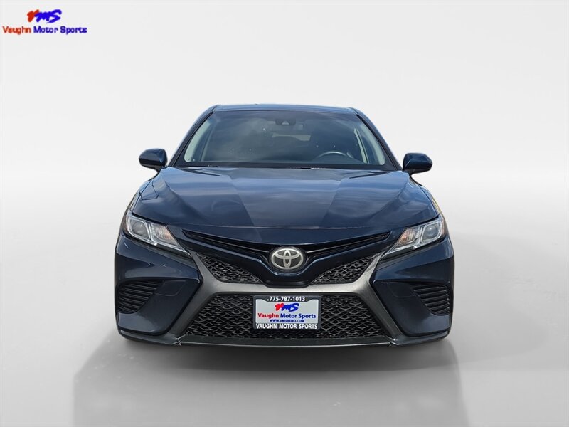 2018 Toyota Camry SE - Photo 8 - Reno, NV 89502