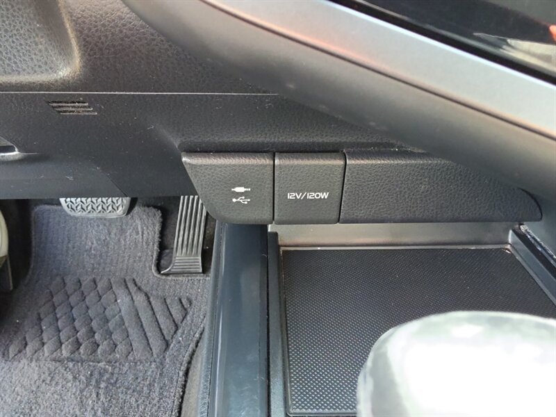 2018 Toyota Camry SE - Photo 17 - Reno, NV 89502