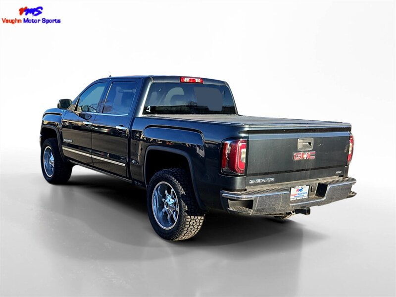 2017 GMC Sierra 1500 Crew Cab SLT - Photo 4 - Reno, NV 89502