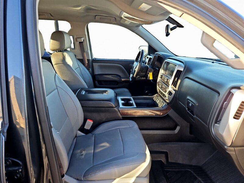 2017 GMC Sierra 1500 Crew Cab SLT - Photo 15 - Reno, NV 89502