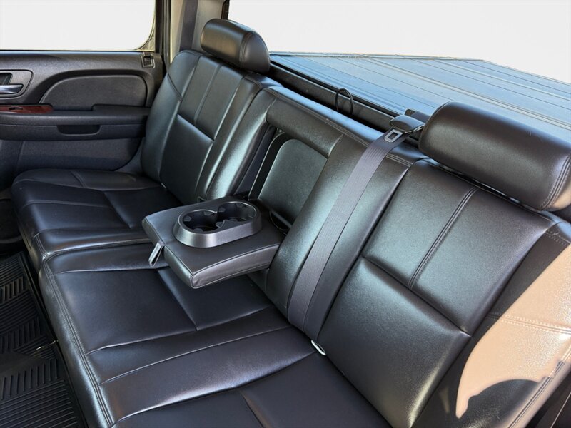 2011 Chevrolet Silverado 2500HD LTZ - Photo 13 - Reno, NV 89502