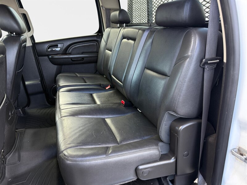 2012 GMC Sierra 3500HD Denali - Photo 13 - Reno, NV 89502