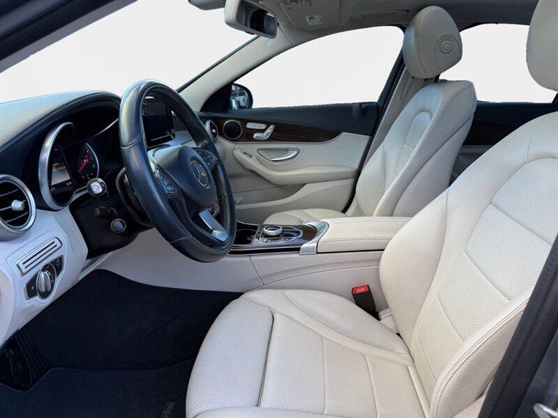 2017 Mercedes-Benz C 300 4MATIC - Photo 9 - Reno, NV 89502