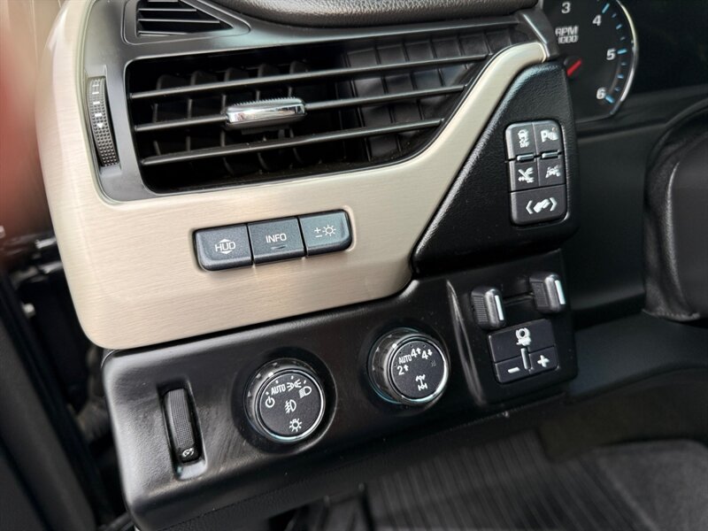 2018 GMC Yukon XL Denali - Photo 19 - Reno, NV 89502