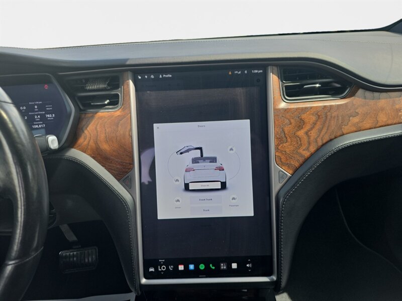 2018 Tesla Model X 75D - Photo 12 - Reno, NV 89502