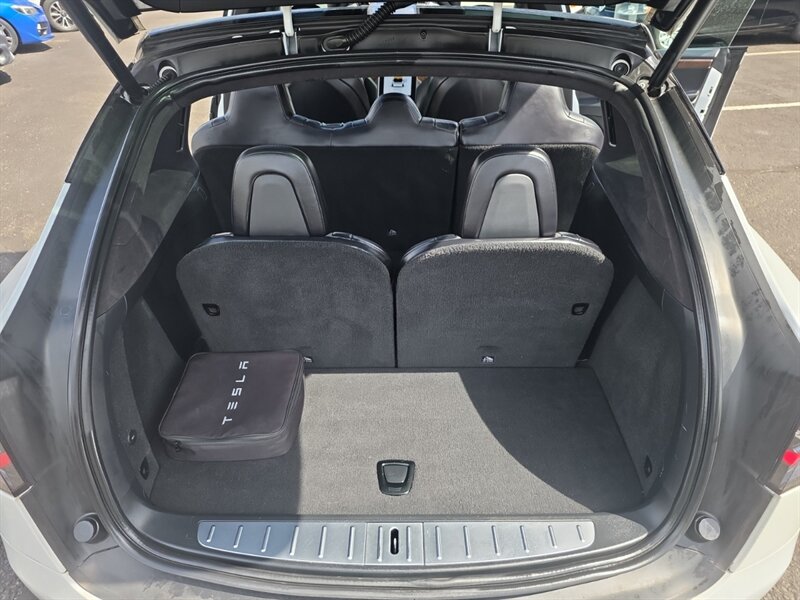 2018 Tesla Model X 75D - Photo 15 - Reno, NV 89502
