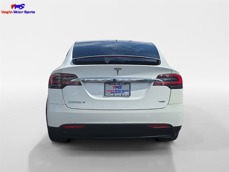 2018 Tesla Model X 75D - Photo 4 - Reno, NV 89502