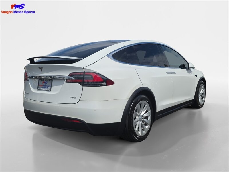 2018 Tesla Model X 75D - Photo 6 - Reno, NV 89502