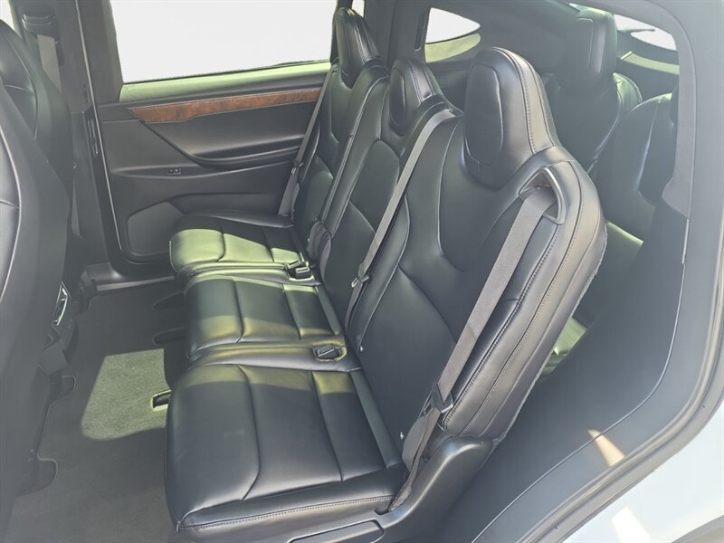 2018 Tesla Model X 75D - Photo 20 - Reno, NV 89502