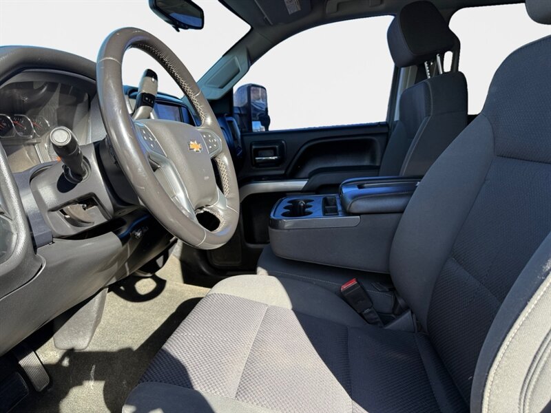 2015 Chevrolet Silverado 2500 LT - Photo 9 - Reno, NV 89502