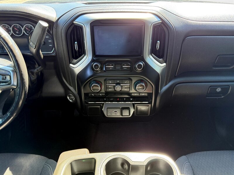 2021 Chevrolet Silverado 1500 LT - Photo 11 - Reno, NV 89502