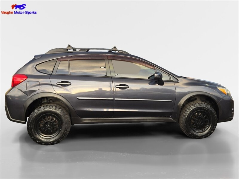2015 Subaru XV Crosstrek 2.0i Limited - Photo 2 - Reno, NV 89502