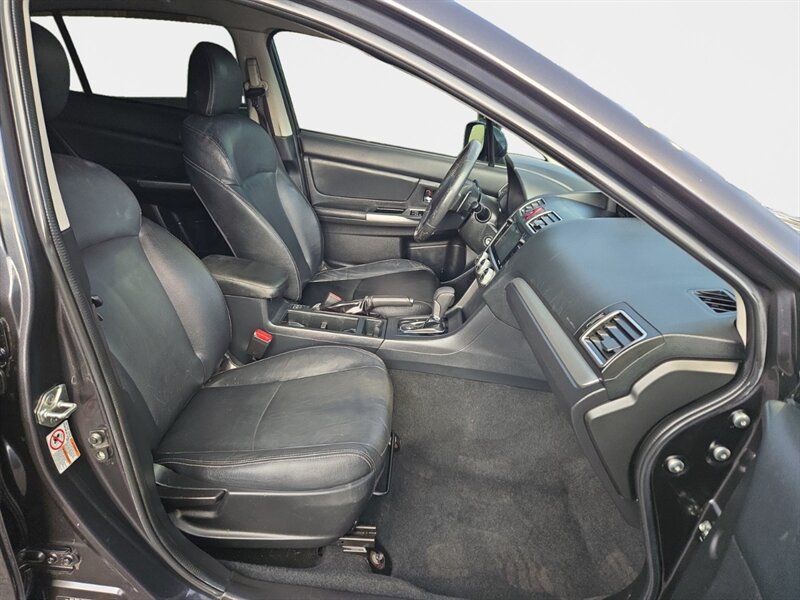 2015 Subaru XV Crosstrek 2.0i Limited - Photo 15 - Reno, NV 89502