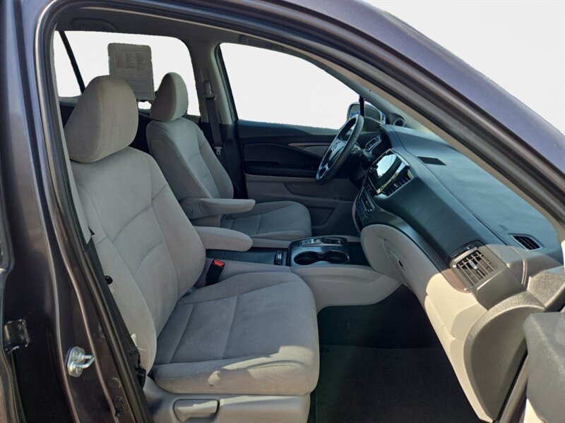 2021 Honda Pilot EX - Photo 15 - Reno, NV 89502