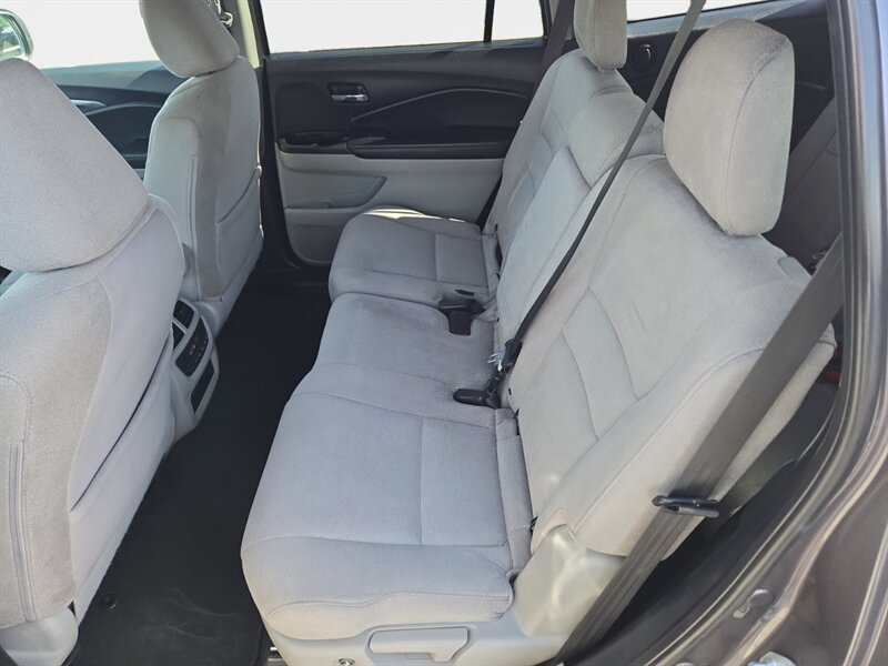 2021 Honda Pilot EX - Photo 13 - Reno, NV 89502