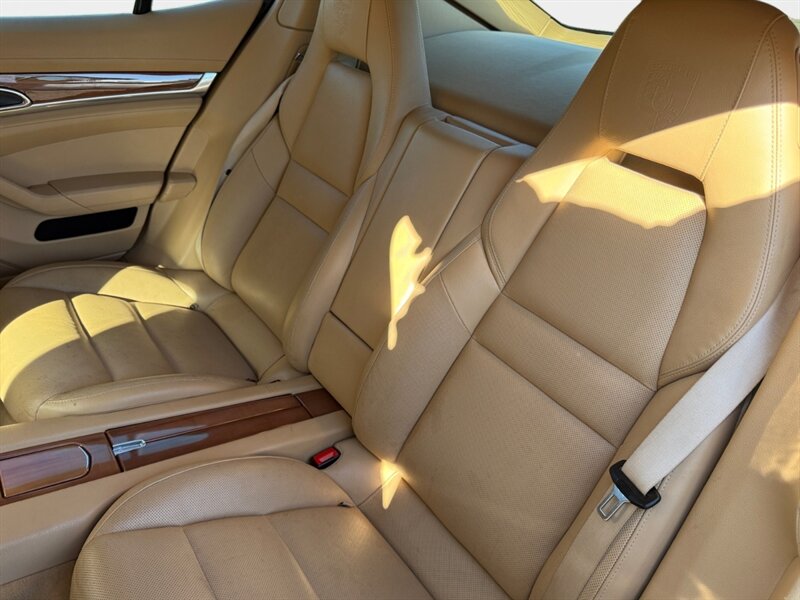 2013 Porsche Panamera 4 - Photo 13 - Reno, NV 89502