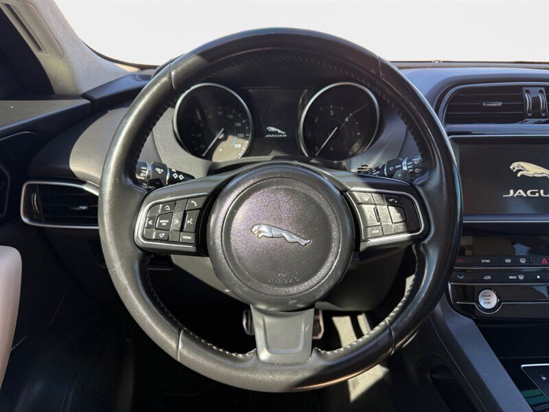 2019 Jaguar F-PACE 20d Premium - Photo 12 - Reno, NV 89502