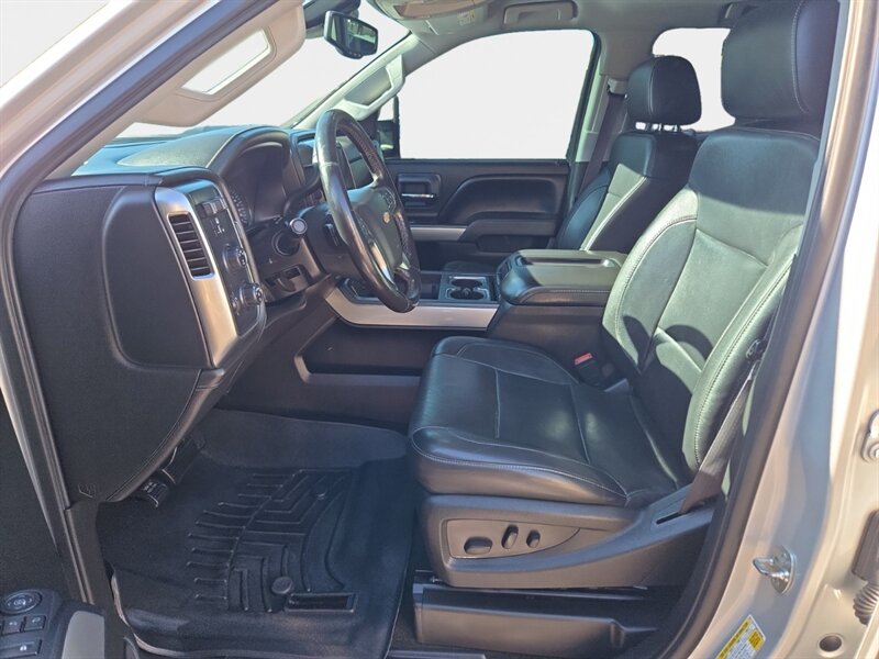 2015 Chevrolet Silverado 2500HD LTZ - Photo 9 - Reno, NV 89502