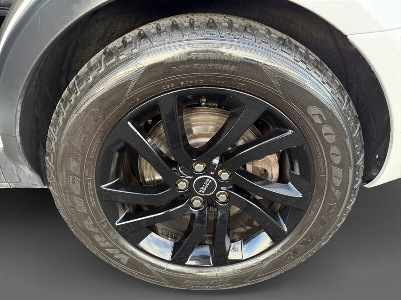 2017 Land Rover Range Rover Sport HSE Td6 - Photo 14 - Reno, NV 89502