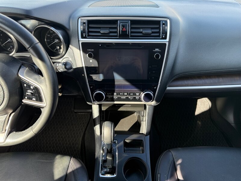 2018 Subaru Outback 3.6R Limited - Photo 11 - Reno, NV 89502