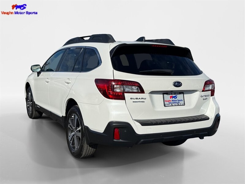 2018 Subaru Outback 3.6R Limited - Photo 3 - Reno, NV 89502