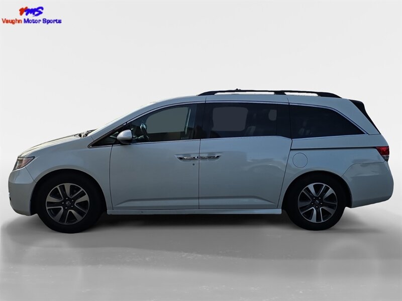 2016 Honda Odyssey Touring Elite - Photo 2 - Reno, NV 89502