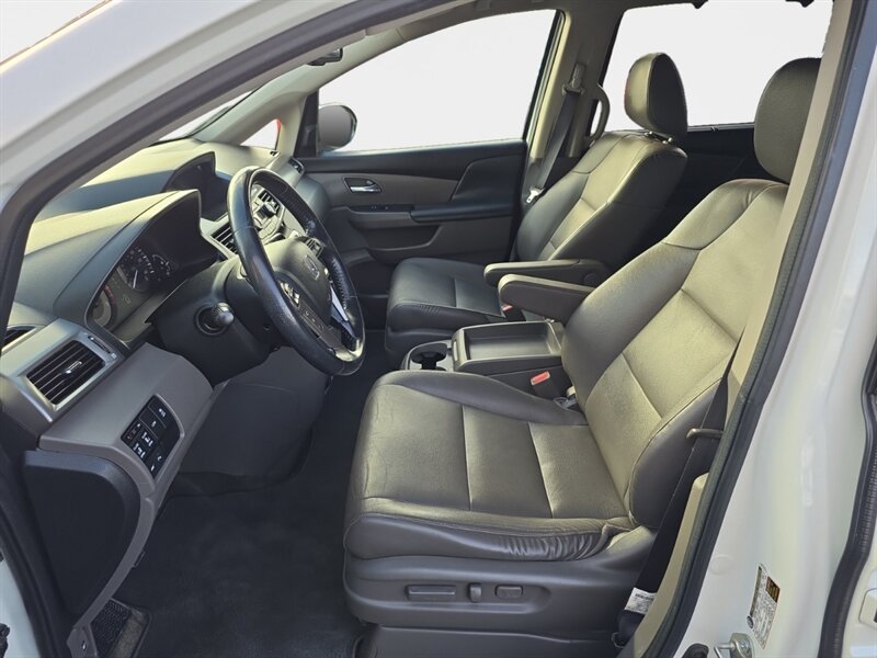 2016 Honda Odyssey Touring Elite - Photo 9 - Reno, NV 89502
