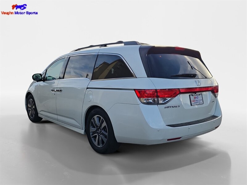 2016 Honda Odyssey Touring Elite - Photo 3 - Reno, NV 89502