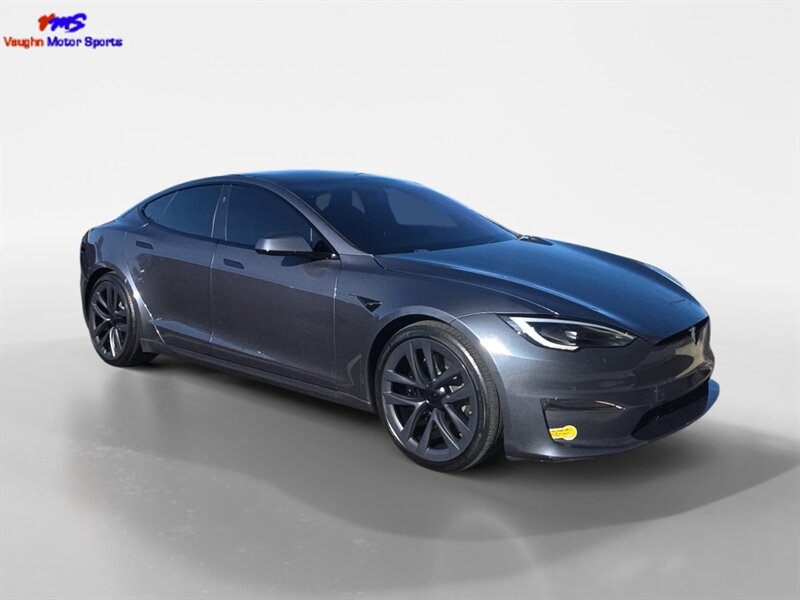 2022 Tesla Model S   - Photo 1 - Reno, NV 89502