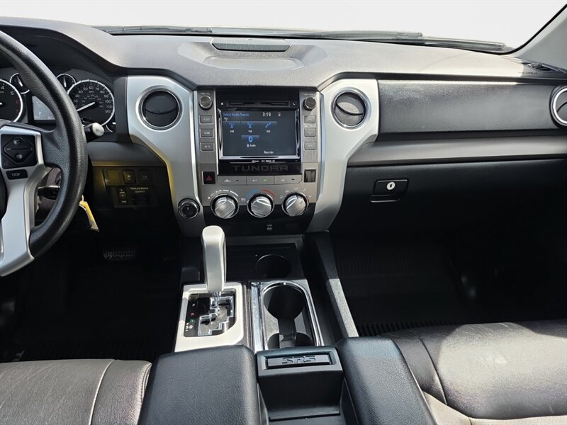2016 Toyota Tundra SR5 - Photo 11 - Reno, NV 89502