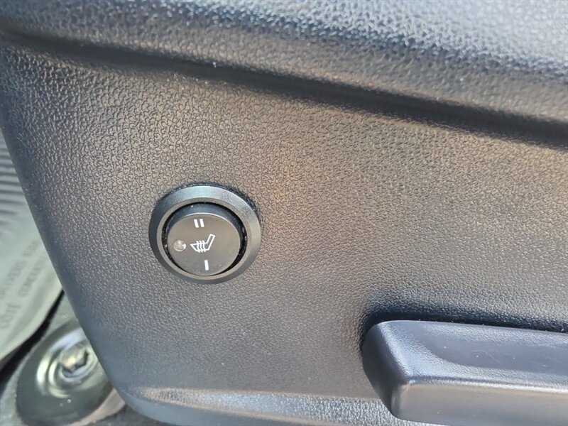 2016 Toyota Tundra SR5 - Photo 18 - Reno, NV 89502