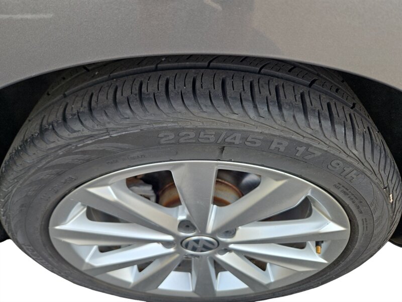 2013 Volkswagen Golf TDI - Photo 14 - Reno, NV 89502
