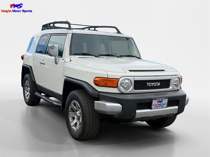 2014 Toyota FJ Cruiser - Photo 7 - Reno, NV 89502