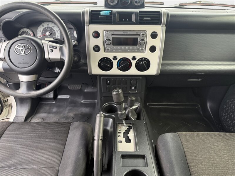 2014 Toyota FJ Cruiser - Photo 10 - Reno, NV 89502