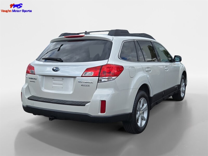 2014 Subaru Outback 2.5i Premium - Photo 5 - Reno, NV 89502