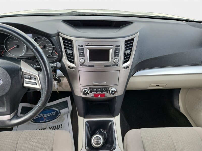2014 Subaru Outback 2.5i Premium - Photo 11 - Reno, NV 89502
