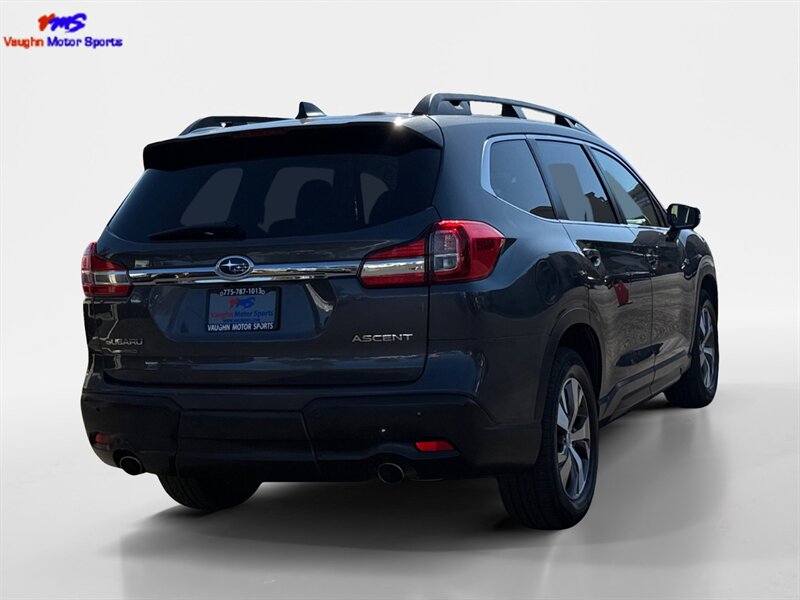 2020 Subaru Ascent Touring photo 4
