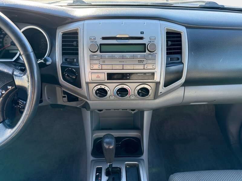 2011 Toyota Tacoma V6 - Photo 11 - Reno, NV 89502