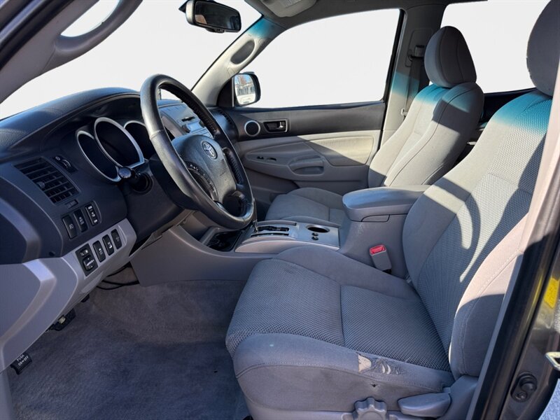 2011 Toyota Tacoma V6 - Photo 9 - Reno, NV 89502