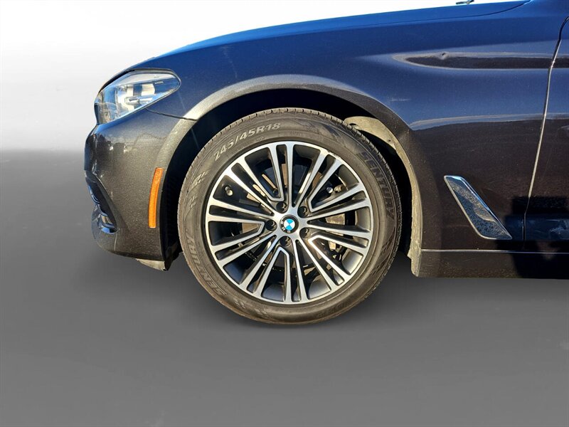 2019 BMW 5 Series 530i xDrive - Photo 14 - Reno, NV 89502