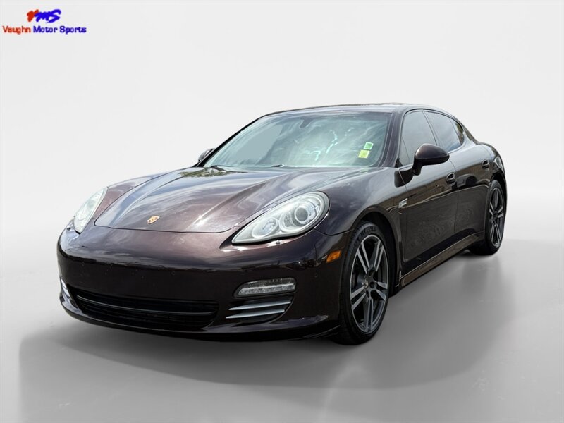 2012 Porsche Panamera 4  