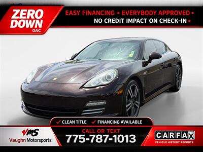 2012 Porsche Panamera 4 Sedan