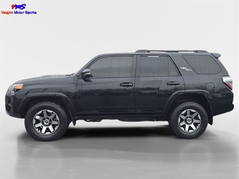 2019 Toyota 4Runner TRD Off-Road Premium - Photo 2 - Reno, NV 89502